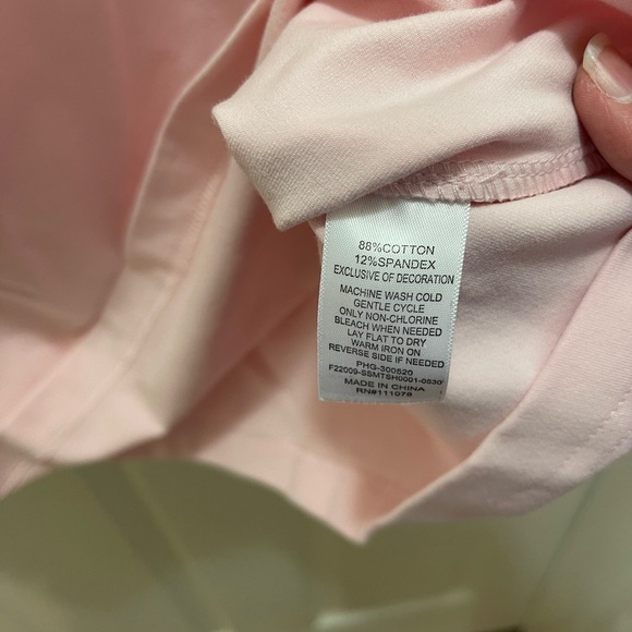 Pink Barbie Stitch Shoppe by Loungefly - Picture 5 of 5